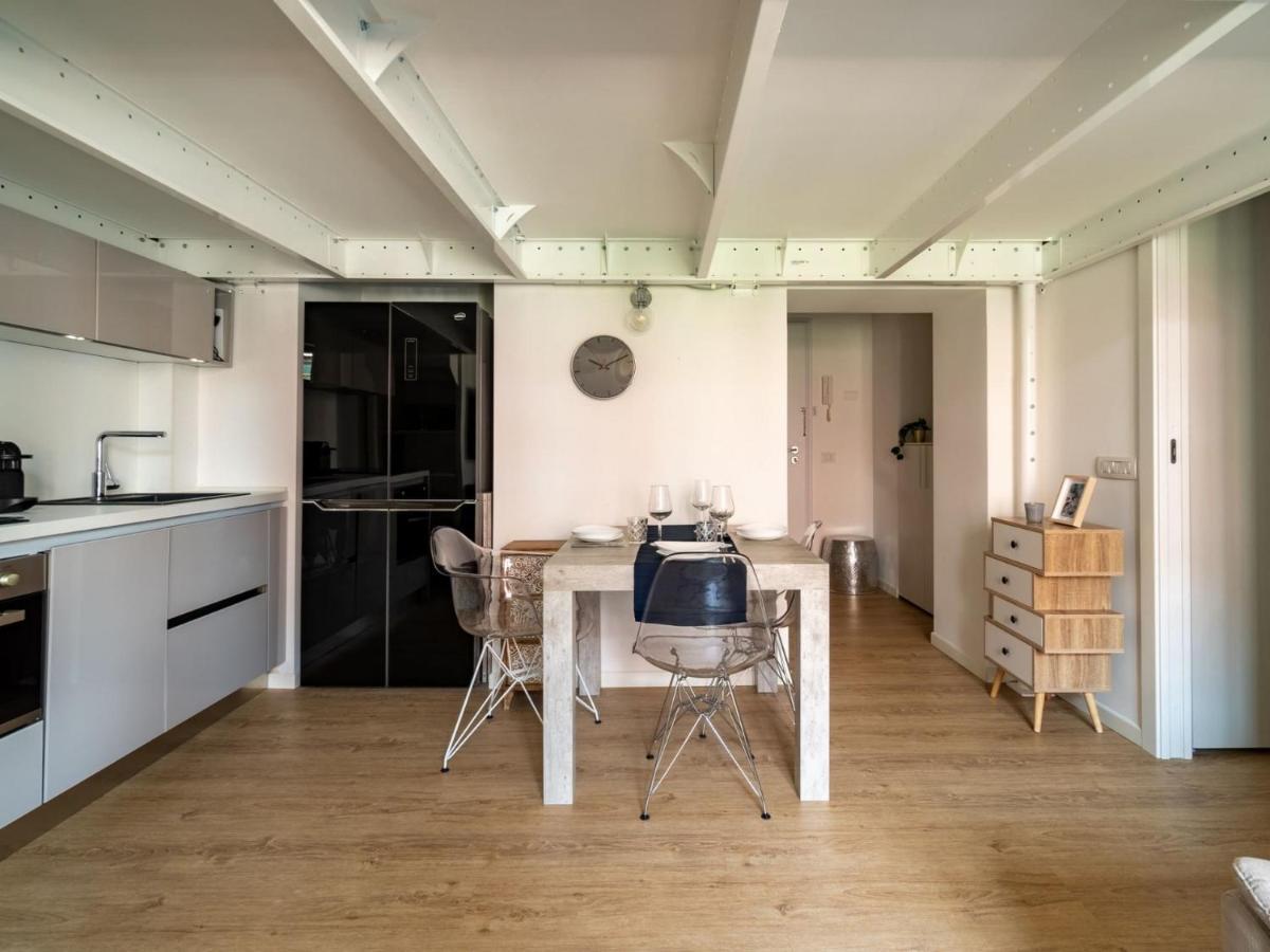 The Best Rent - Lovely Loft With Balcony Near Piazza Vetra Milan Extérieur photo